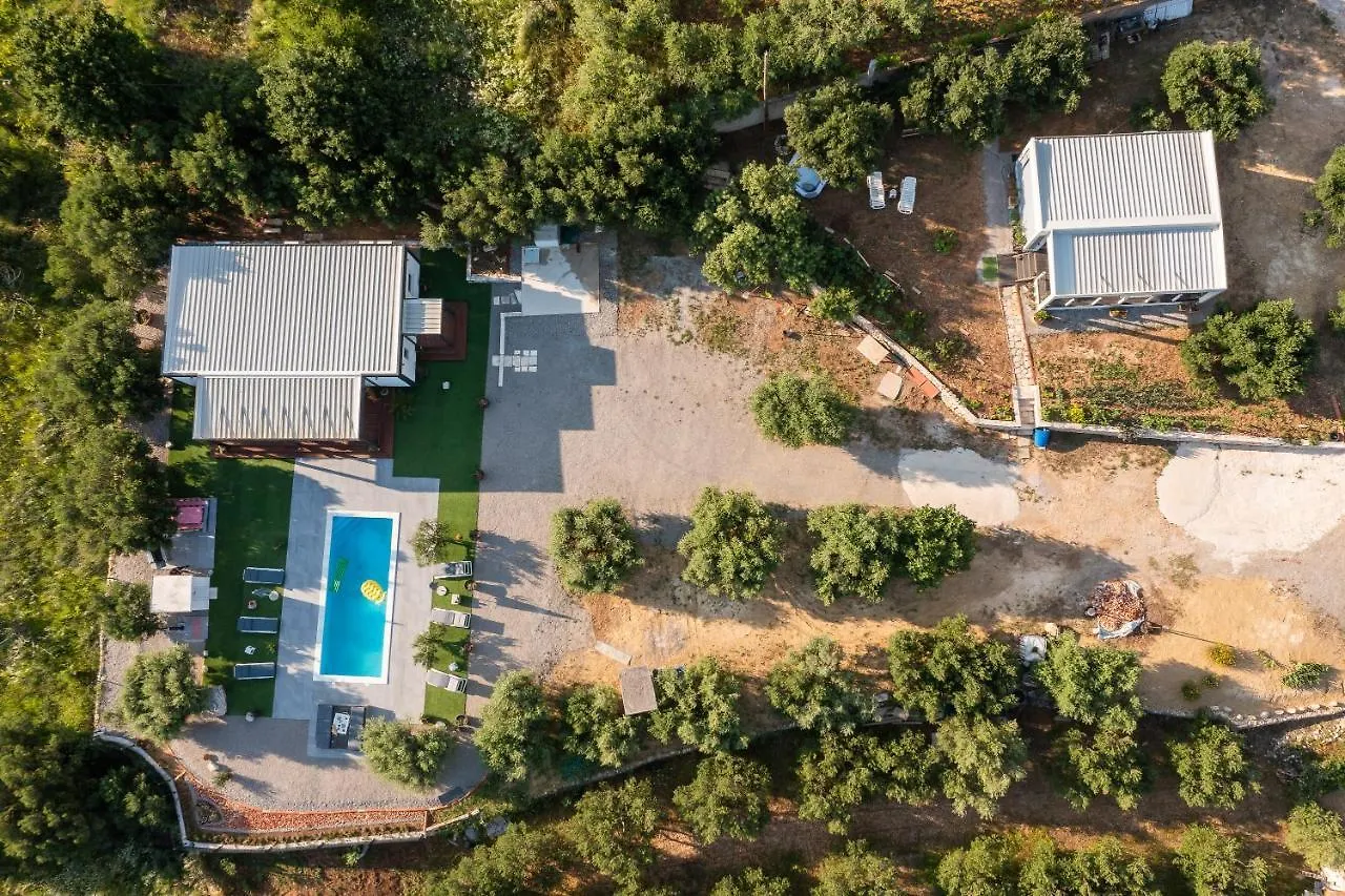 Private Holiday Resort Lumianni - 2 Houses Kaštela Chorvatsko
