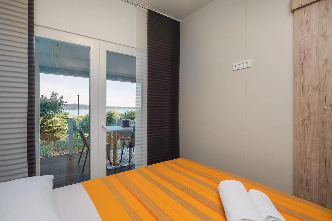 Private Holiday Resort Lumianni - 2 Houses Kaštela