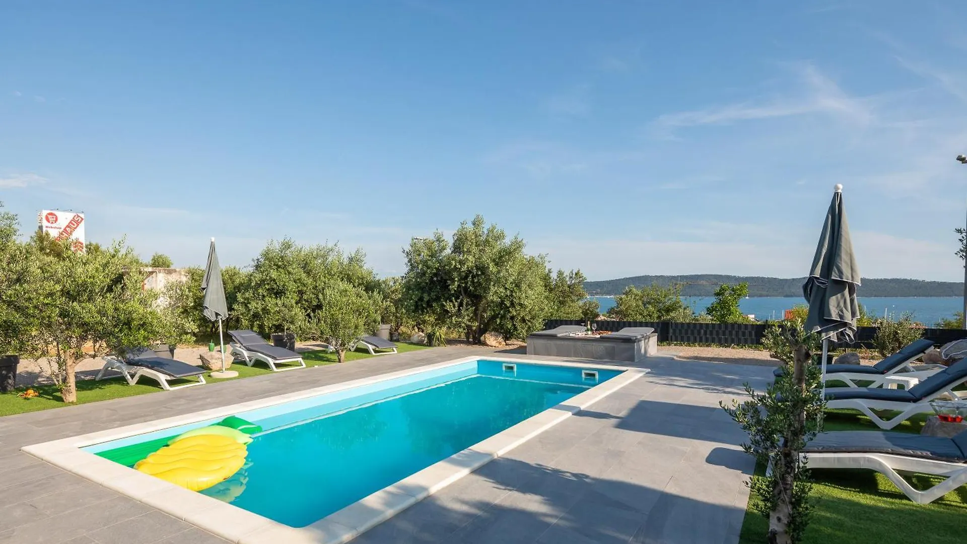 別荘 Private Holiday Resort Lumianni - 2 Houses Kaštela